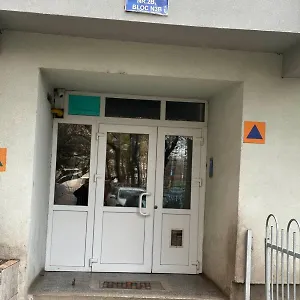 Host Tina Gazde/Camere de închiriat Bucureşti